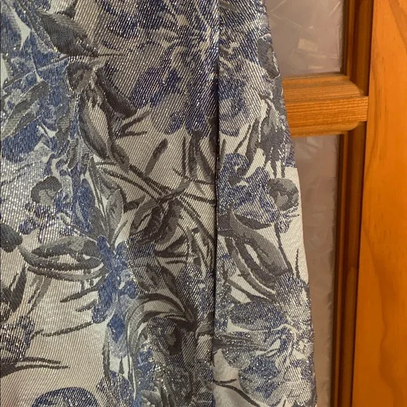 Melanie Lyne Floral Print Dress with Square Neckline - Picture 12 of 17